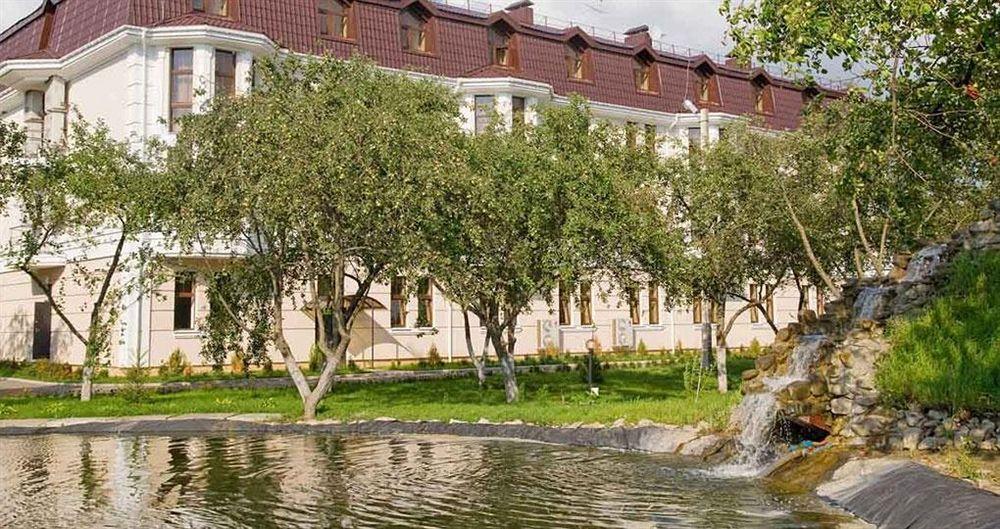 Ligena Hotel Boryspilʼ Exterior foto